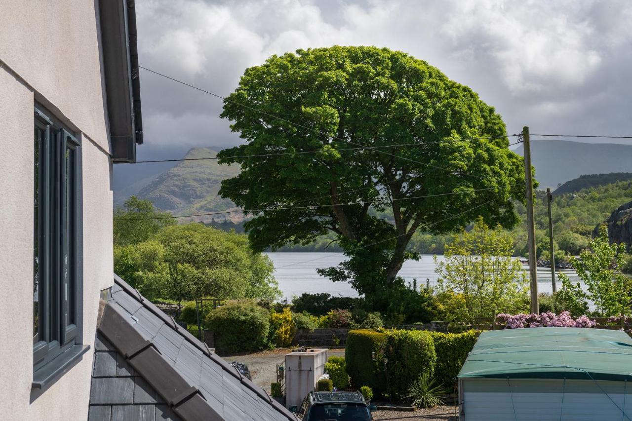 Arlyn, Padarn Lake Viewpoint In Snowdonia Карнарфон Екстериор снимка